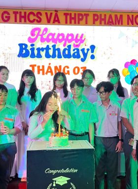 Chúc Mừng Sinh Nhật Tháng 3 Các Ngoan - Xinh - Yêu Của Ngôi Nhà Phạm Ngũ Lão! 